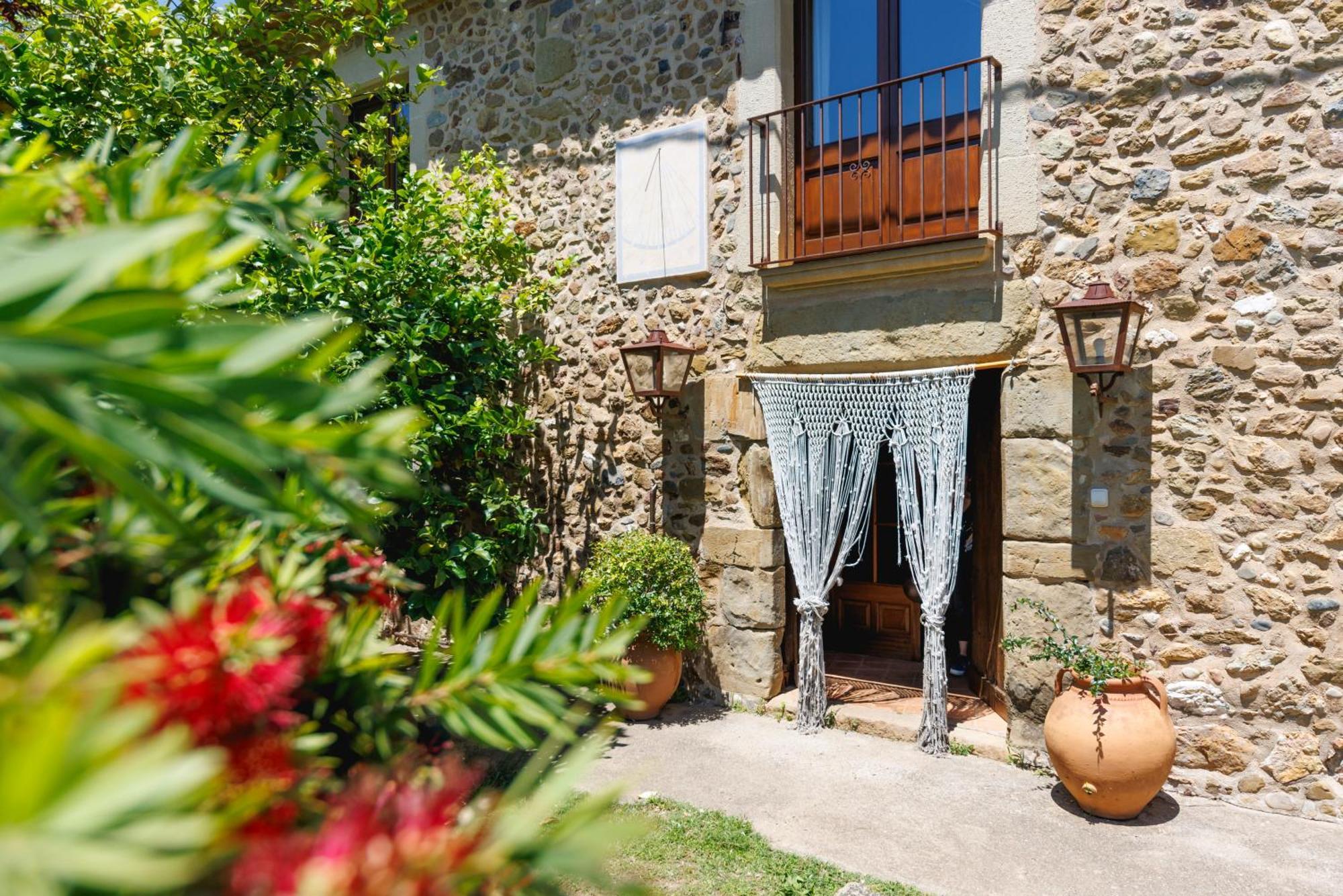 Turisme Rural - Mas Vila - Monells La Bisbal d'Emporda Dış mekan fotoğraf